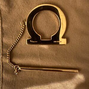 Ferragamo Scarf Ring (Gold)